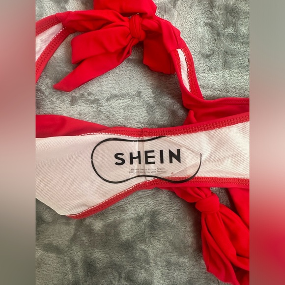 Swimsuit - Picture 2 of 3